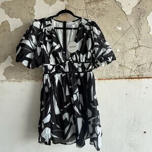 NWT Mini Dress Puff‎ Sleeve Black White Abstract Print Party Dress Womens L
